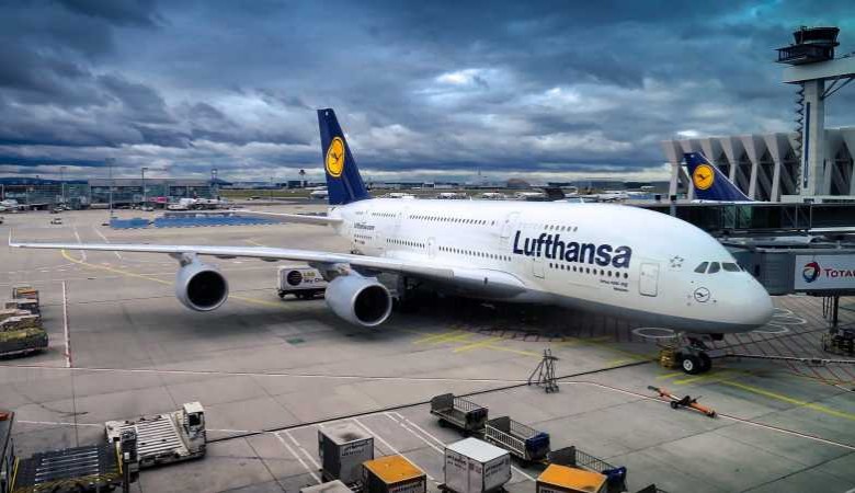 Lufthansa 15 Bin Euro maaşla 2 bin pilot alacak