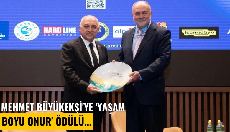 Mehmet Büyükekşi'ye 'Yaşam Boyu Onur' ödülü...